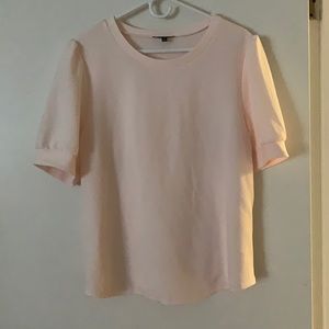 Women’s pink fancy top
